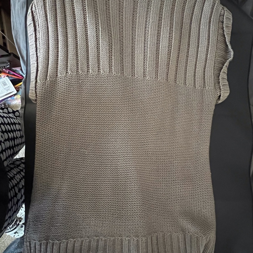 Bandolino Denim Long sweater vest EUC - Picture 3 of 4